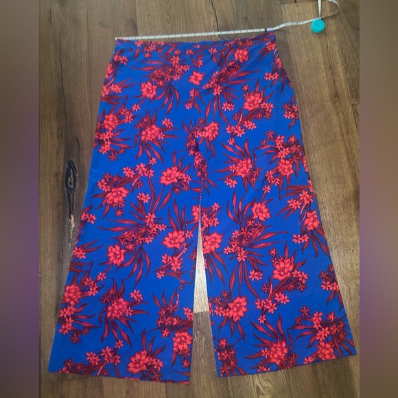 John Zack Blue and Red Floral Wide Leg Pants - Picture 2 of 3